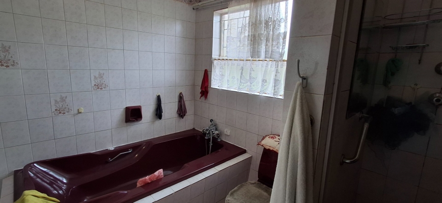 3 Bedroom Property for Sale in Pellissier Free State